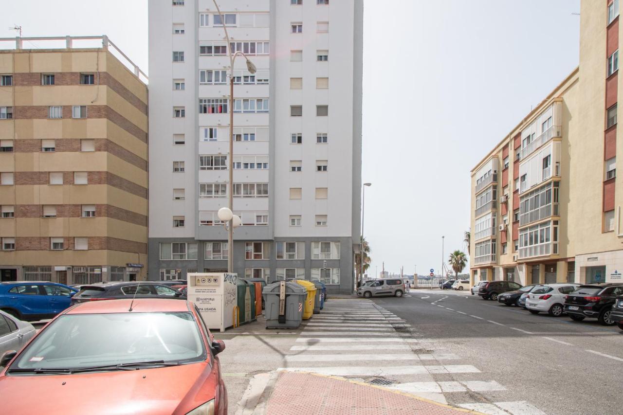 Apartamento Apartamento La Niña de Cádiz Exterior foto